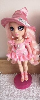 Rainbow high fashion Bella Parker