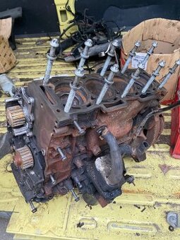 Blok motora 2.0hdi 96-120kw