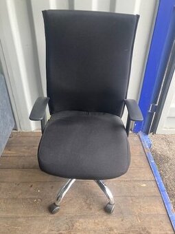 Kancelárske stoličky