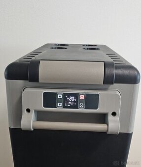 Tichá kompresorová autochladnička 55L