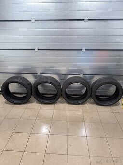 Letné pneu 215/40 r18 Dunlop, Hankook