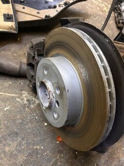 Nové brzdové kotúče BMW X3 E83 2.0D