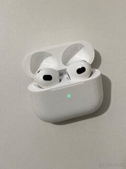 AirPods (3 generácia)