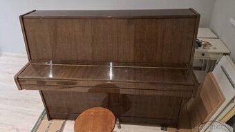 Petrof akustické pianino