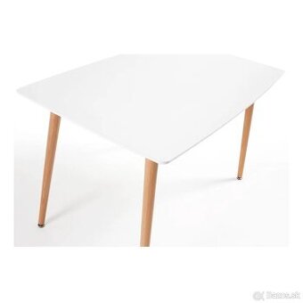 Jedálenský stôl Kave Home DAW 120 x 75 cm