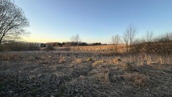 Pozemok v intraviláne Ústie nad priehradou