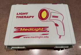 Predám lampu Medilight v kufríku s veľkým stojanom