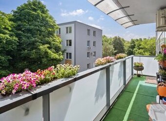 PREDAJ zariadený 2-izbový byt s balkónom- Ružinov - BA