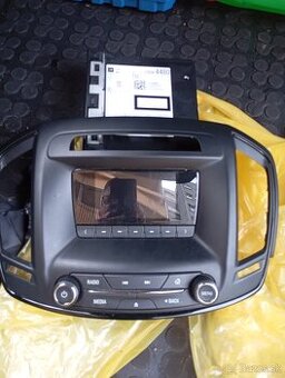 predám autoradio Opel Insignia 2016
