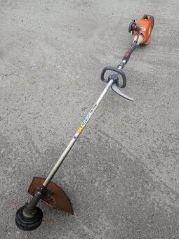 Krovinorez oleo mac 250s