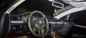 Palubovka airbagy pásy škoda