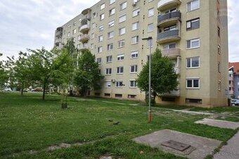 PRENÁJOM: 1IZBOVÝ VEĽKOMETRÁŽNY BYT, NOVÁ VES - DUNAJSKÁ STR