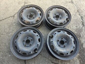 Predam plechove disky 5x100 r14 5j ET35 cena spolu 25eur