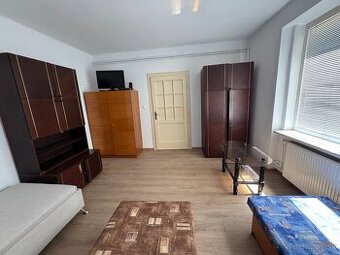 PRENÁJOMdomu pre firmu - pre zamestnancov