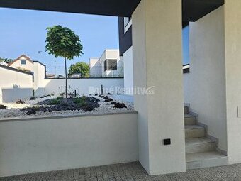 5 izbová NOVOSTAVBA  pre náročných - Nitra Čermáň
