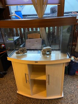 Juwel Aquarium180L 180L + skrinka + svetlo + filtrácia