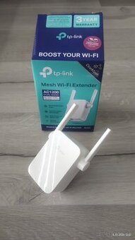 TP Link RE305 AC1200 WiFi extender