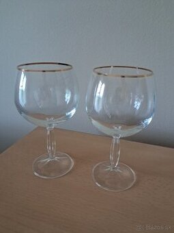 Predám 2 sklenené poháre