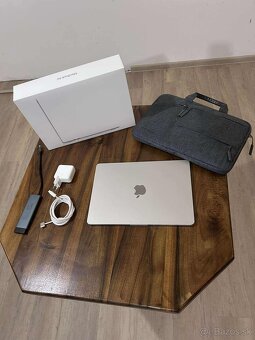 Apple Macbook Air M3 13" 16GB/512GB 100%