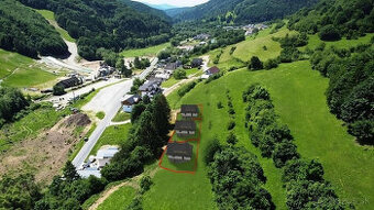 STAVEBNÝ POZEMOK SO STAVEBNÝM POVOLENÍM VÝHĽAD NA VLEK 1112 