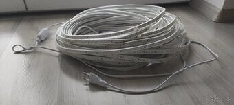 LED pás 30m, 220V, studená biela