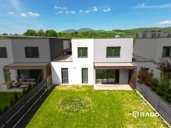 RADO | Novostavba - 4i rodinný dom, Hanzlíkovská - Trenčín