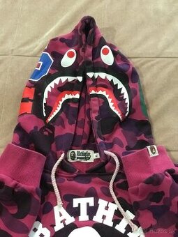 Bape camo