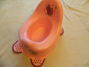 Nočník pre dievčatko