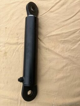 hydraulický valec Zetor Major