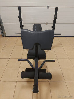 Posilňovacia lavička