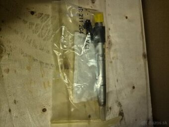 Vstrekovač CR Range Rover