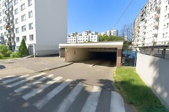 NA PREDAJ garáž ové státie v komplexe garáži Ondavská, Zimný