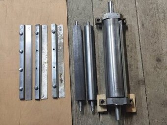 Hoblovací valec 410mm