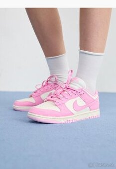 Na predaj - Nové tenisky Nike Dunk Low pink