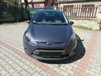 Na prodej Ford Fiesta 1.4 71kW 2011 144017km NOVÁ STK