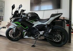 Kawasaki Ninja 650 2022