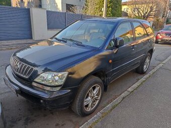 Predám lexus R 300