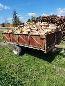 Vlečka, príves za traktor