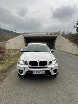 BMW X5, 3,0l 180kW (245PS)