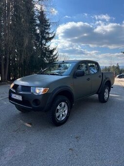Mitshubishi l200