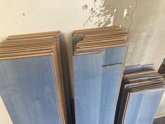 Laminatova podlaha 7mm