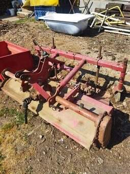 Rotovátor za malotraktor