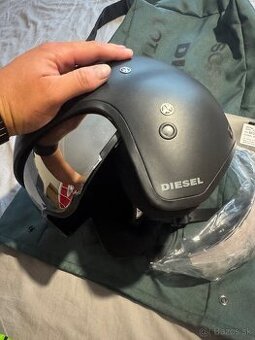 Predám motorkársku prilbu Diesel Hi-Jack SK-Y78 - novú, M