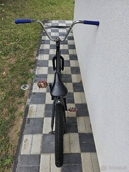 BMX - 1
