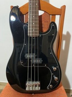 Predam Squier P-bass