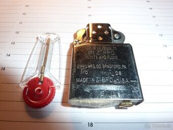 ZIPPO- vnútorná časť+ kamienky