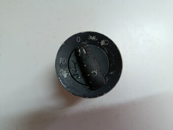 vypinac svetiel golf V 1k0941431c 20€