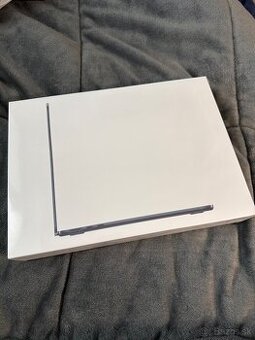 MacBook Air 13.6” M2 – 16GB / 256GB – NOVÝ