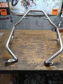 Padaci rám Honda Africa