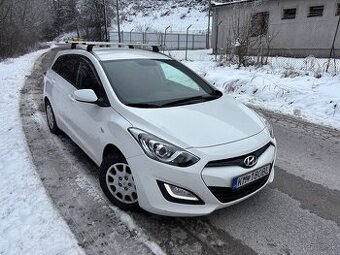 Hyundai i30 CW 1.6CRDi 81kW 2014